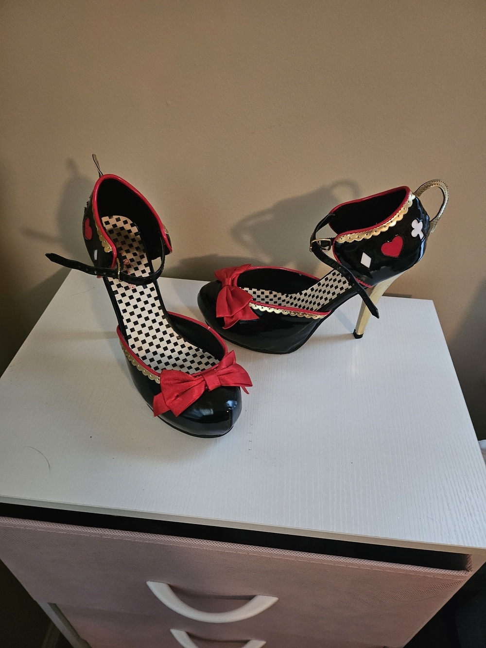 Funstasma Teacup Heels